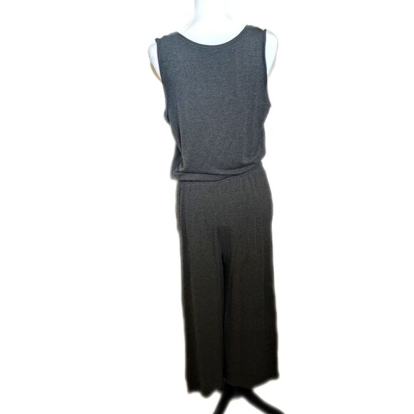 Daily Ritual soft viscose charcoal gray drawstring waist cropped jumpsuit M - Picture 4 of 9
